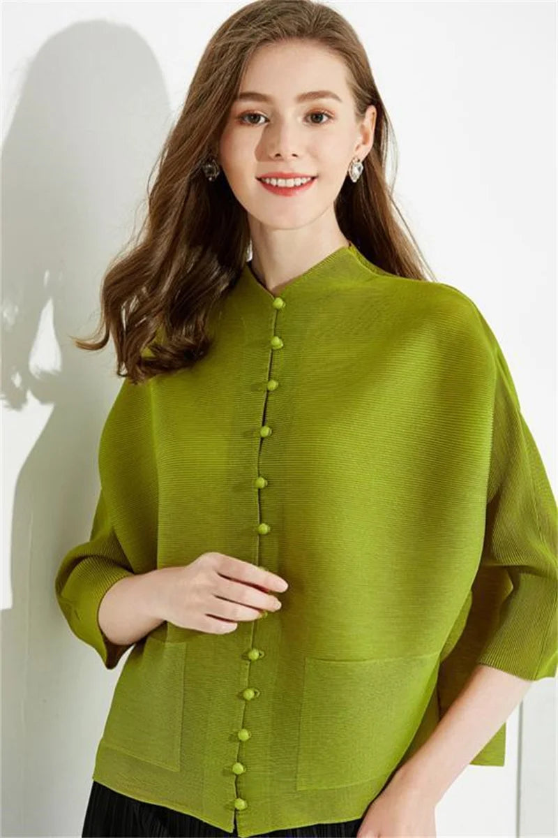 Woman Clothing T-shirt Bat Sleeves Loose and Pleated Small Jacket Women's Single-breasted Pocket Design Pleated Semi-Turtleneck