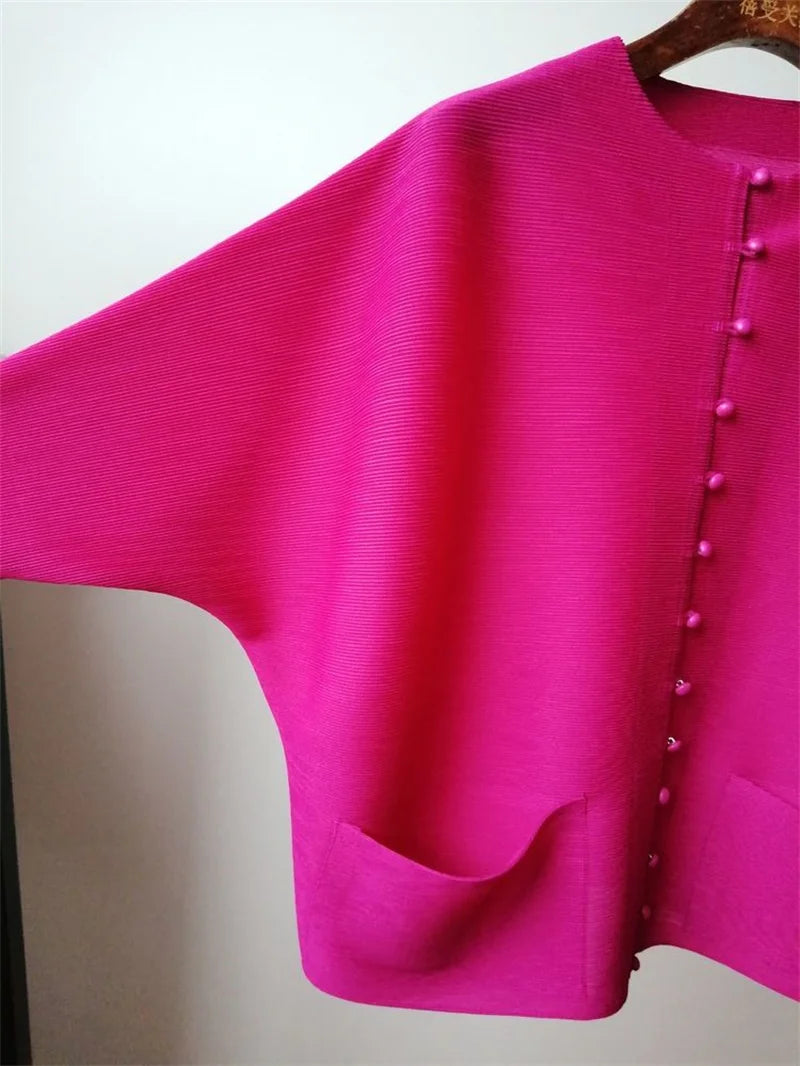 Woman Clothing T-shirt Bat Sleeves Loose and Pleated Small Jacket Women's Single-breasted Pocket Design Pleated Semi-Turtleneck
