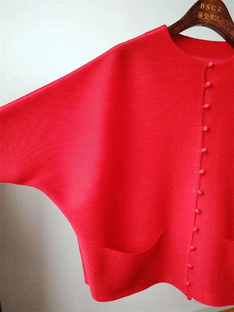 Woman Clothing T-shirt Bat Sleeves Loose and Pleated Small Jacket Women's Single-breasted Pocket Design Pleated Semi-Turtleneck