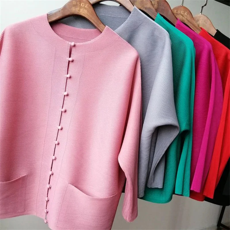 Woman Clothing T-shirt Bat Sleeves Loose and Pleated Small Jacket Women's Single-breasted Pocket Design Pleated Semi-Turtleneck