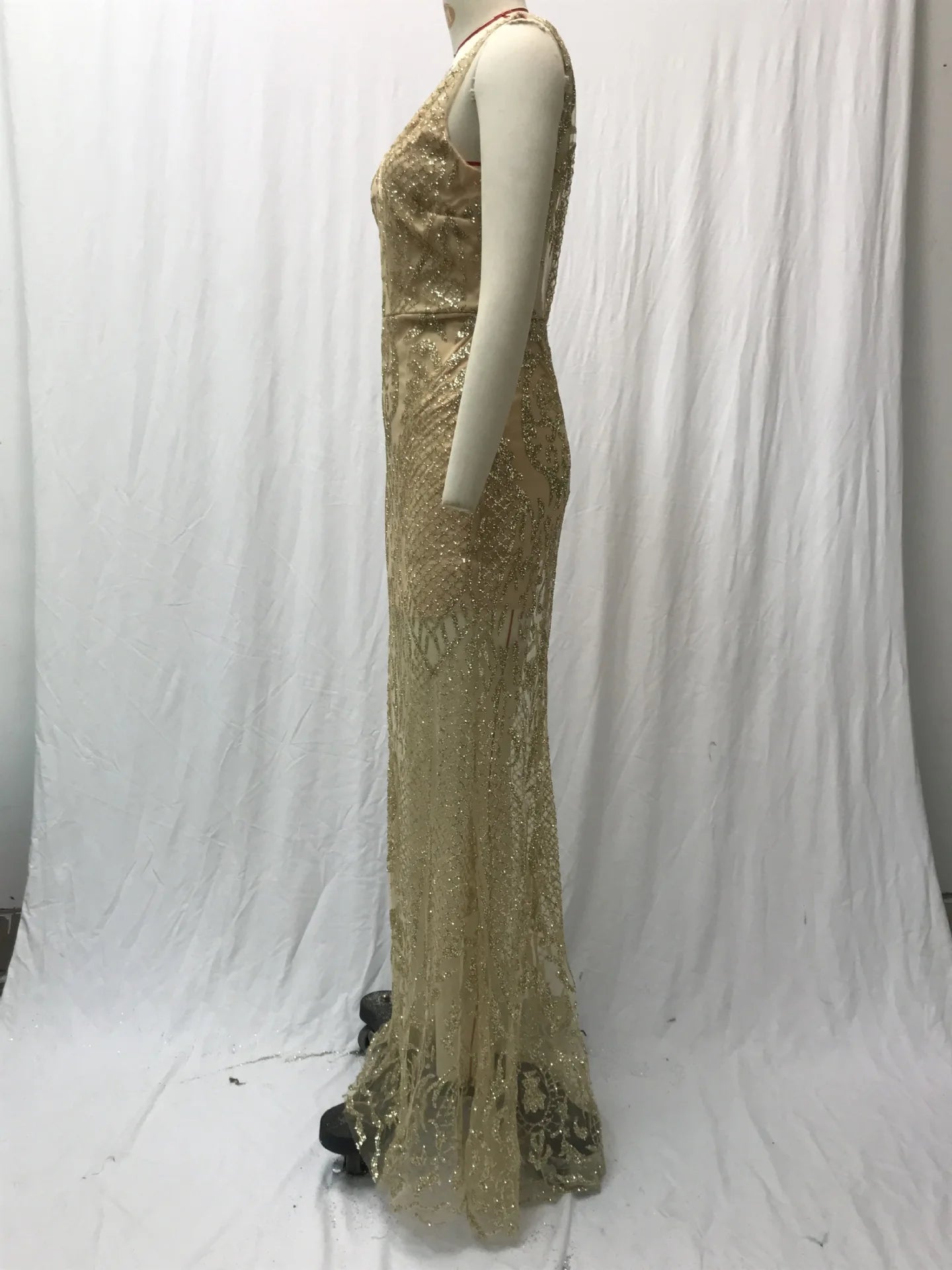 Female Clothing 2025 Annual Meeting Evening Dress Women's Long Sleeveless Sexy Deep V Neck Sequined Women Elegant Party Dresses