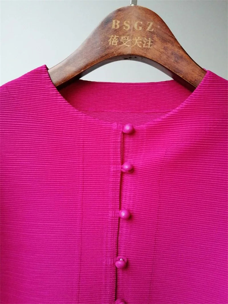 Woman Clothing T-shirt Bat Sleeves Loose and Pleated Small Jacket Women's Single-breasted Pocket Design Pleated Semi-Turtleneck