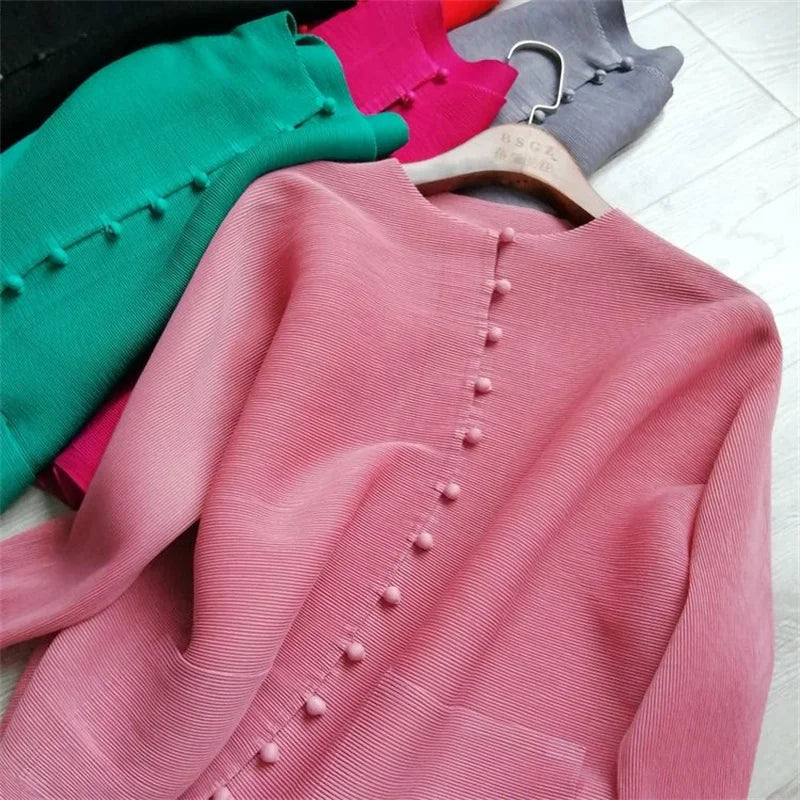 Woman Clothing T-shirt Bat Sleeves Loose and Pleated Small Jacket Women's Single-breasted Pocket Design Pleated Semi-Turtleneck